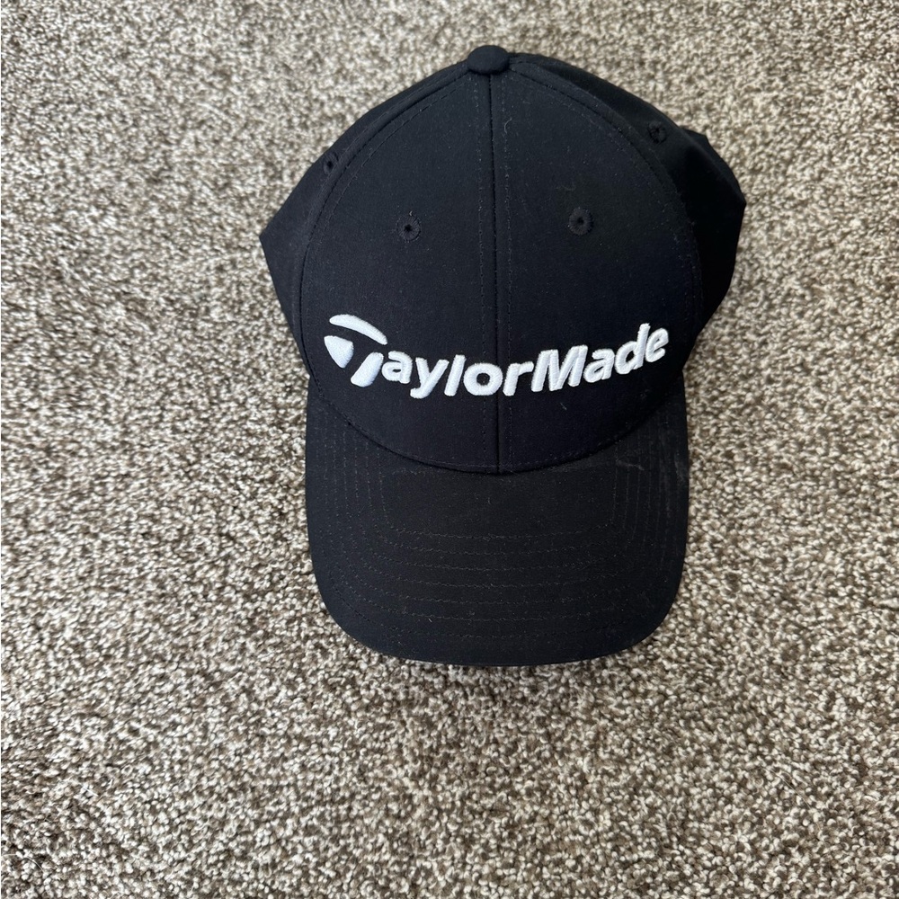 TaylorMade Black golf Cap